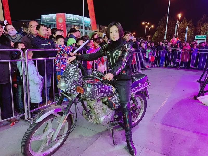 杨女士