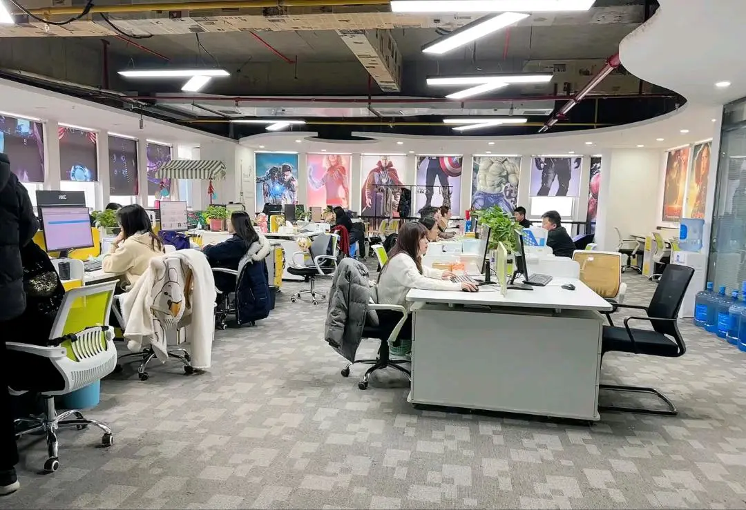 周稳强找合伙人全新开服头部公司,行业标杆,新发项目不掉装备可持续稳定打金,收益稳定