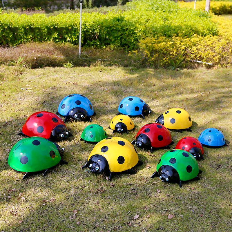 彭先生品牌货源专业玻璃钢雕塑厂家，寻找全国各地有玻璃钢摆件需求的客源