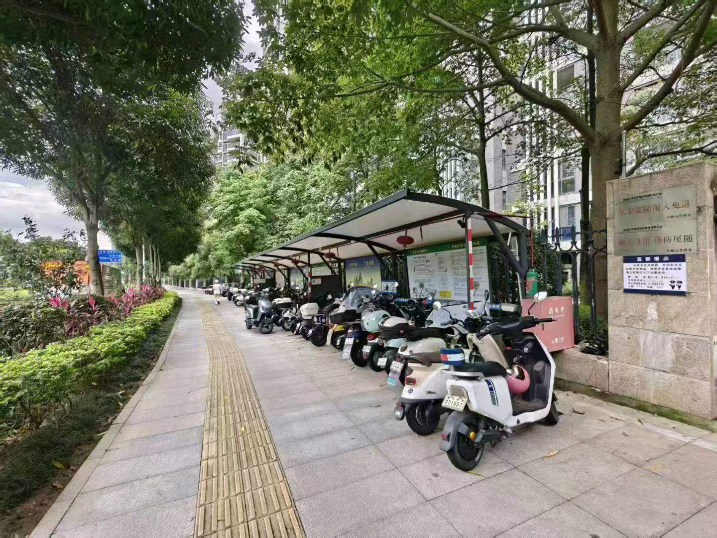 熊先生石家庄5000台充电桩项目寻投资，10年合同转让5万口，欢迎对接！