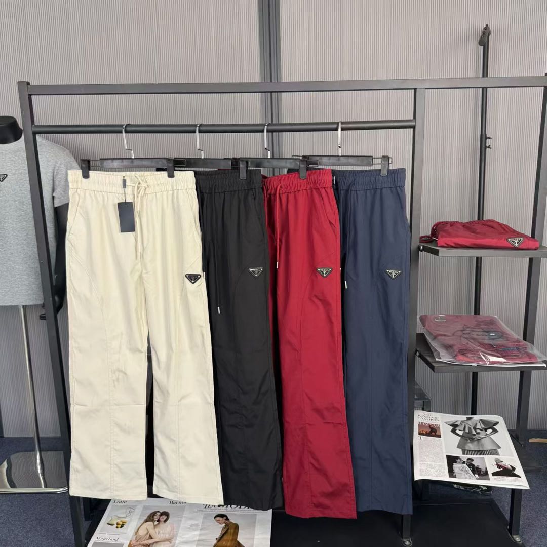 毕先生品牌货源轻奢服装招代理招徒弟我这边有一手货源我也可以给你免费寄拍