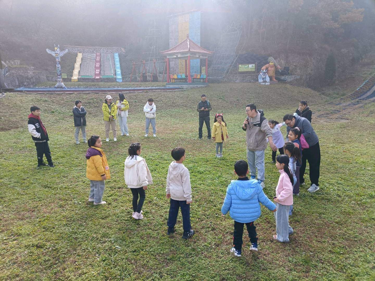 党贤君场地活动济南南部旅游区拓展基地出租合作