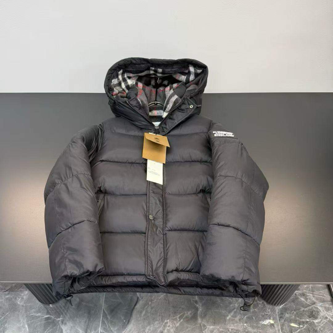 丁凤芹品牌货源莆田低价拿货，一手批发，品质高，寻找各地大学代理