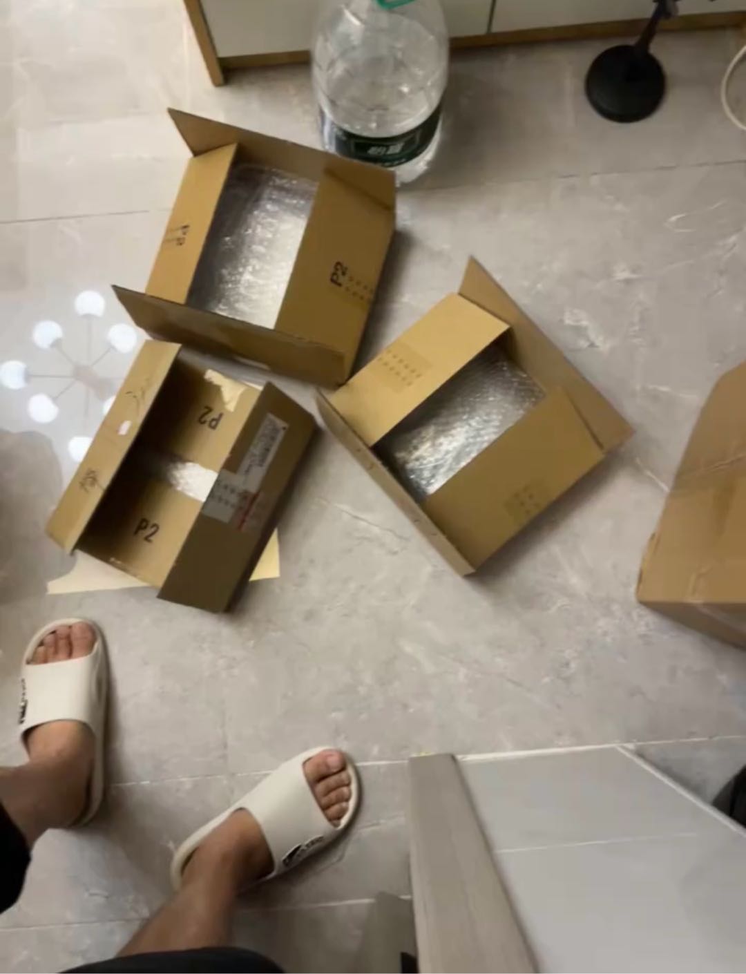 王先生找合伙人二手手机，平板电脑生意。