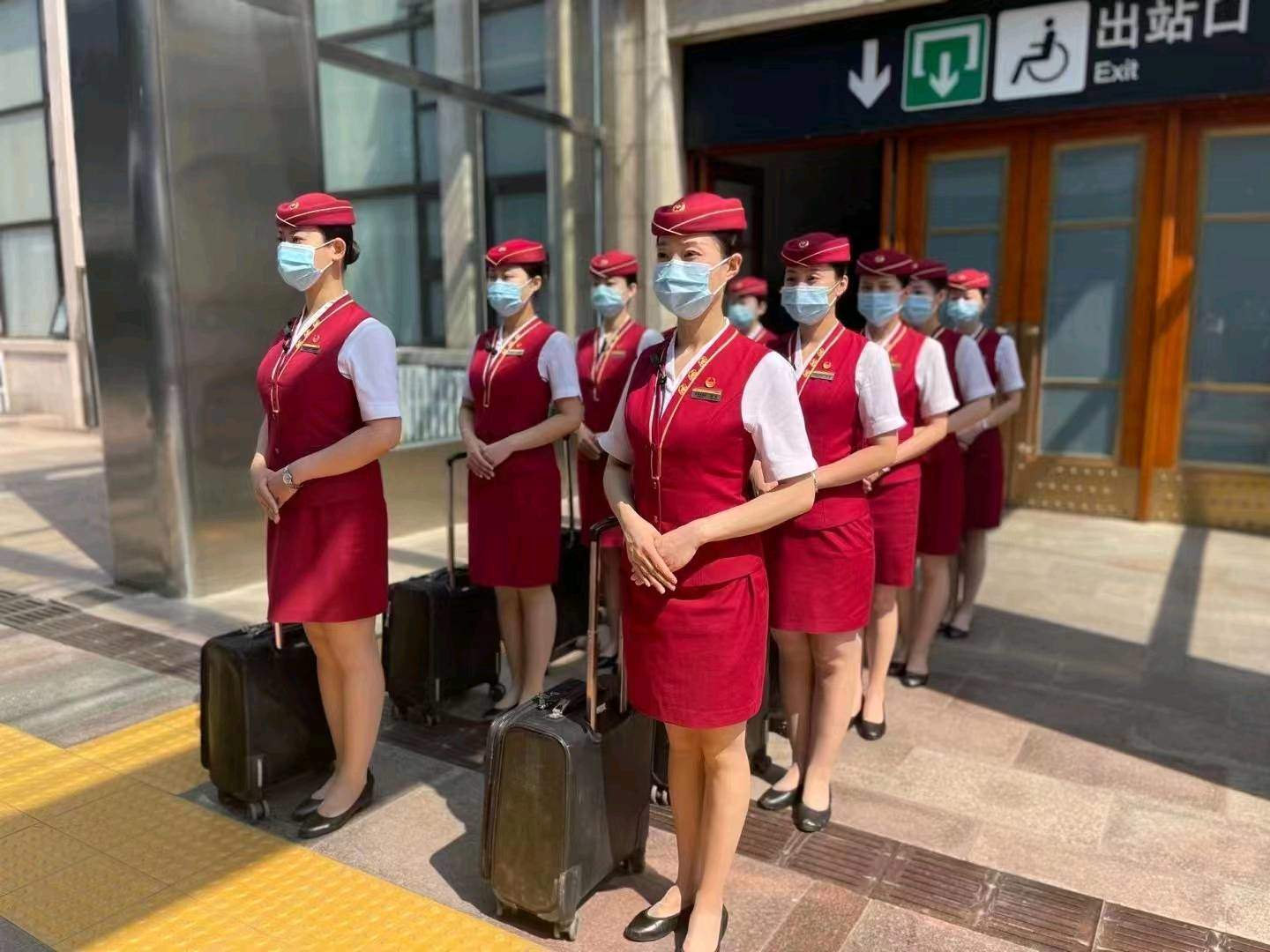 杨女士