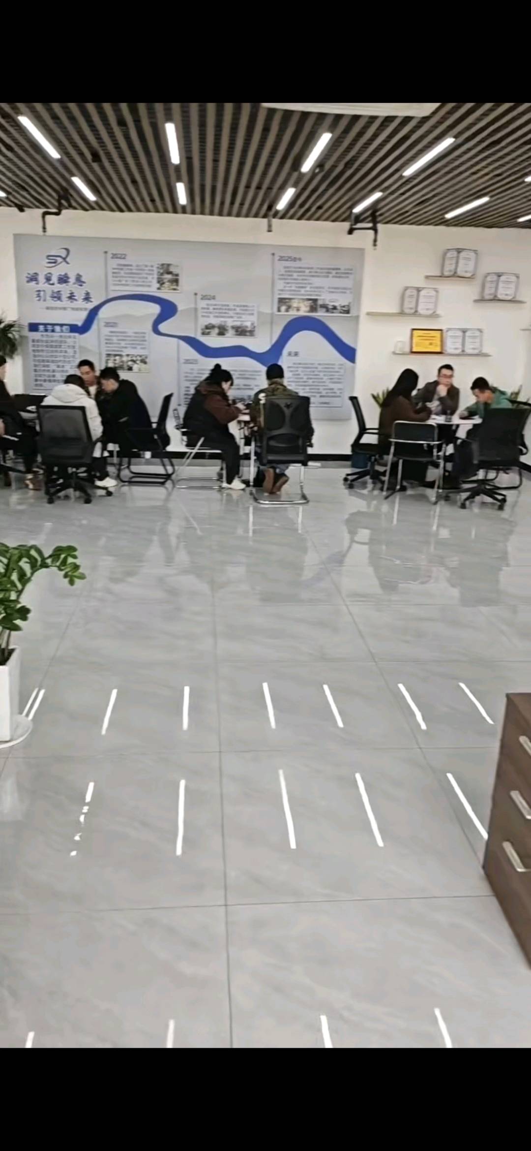 姚先生APP拉新官方渠道 线下工作室 均价35佣金当天结算，不加盟，全程陪跑