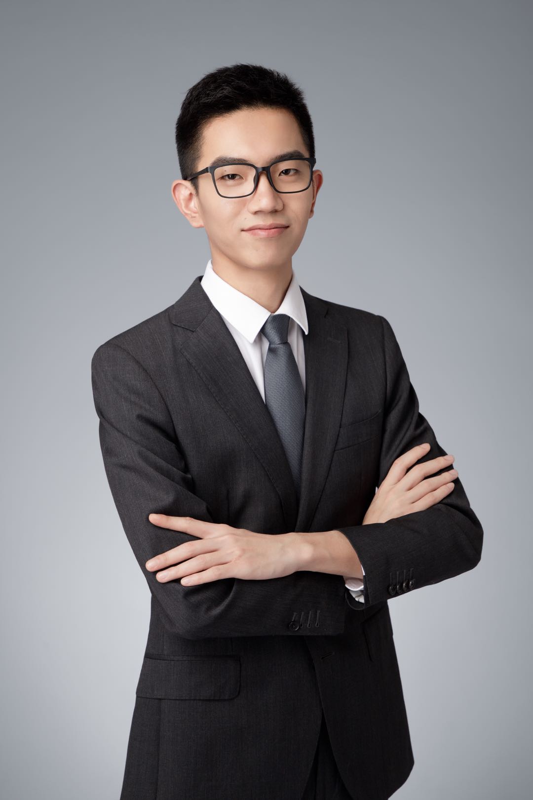 杨溢
