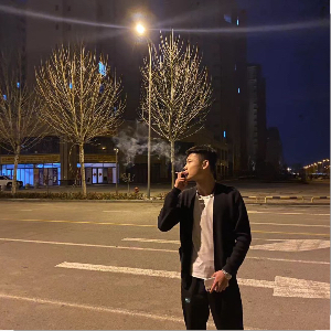 李先生