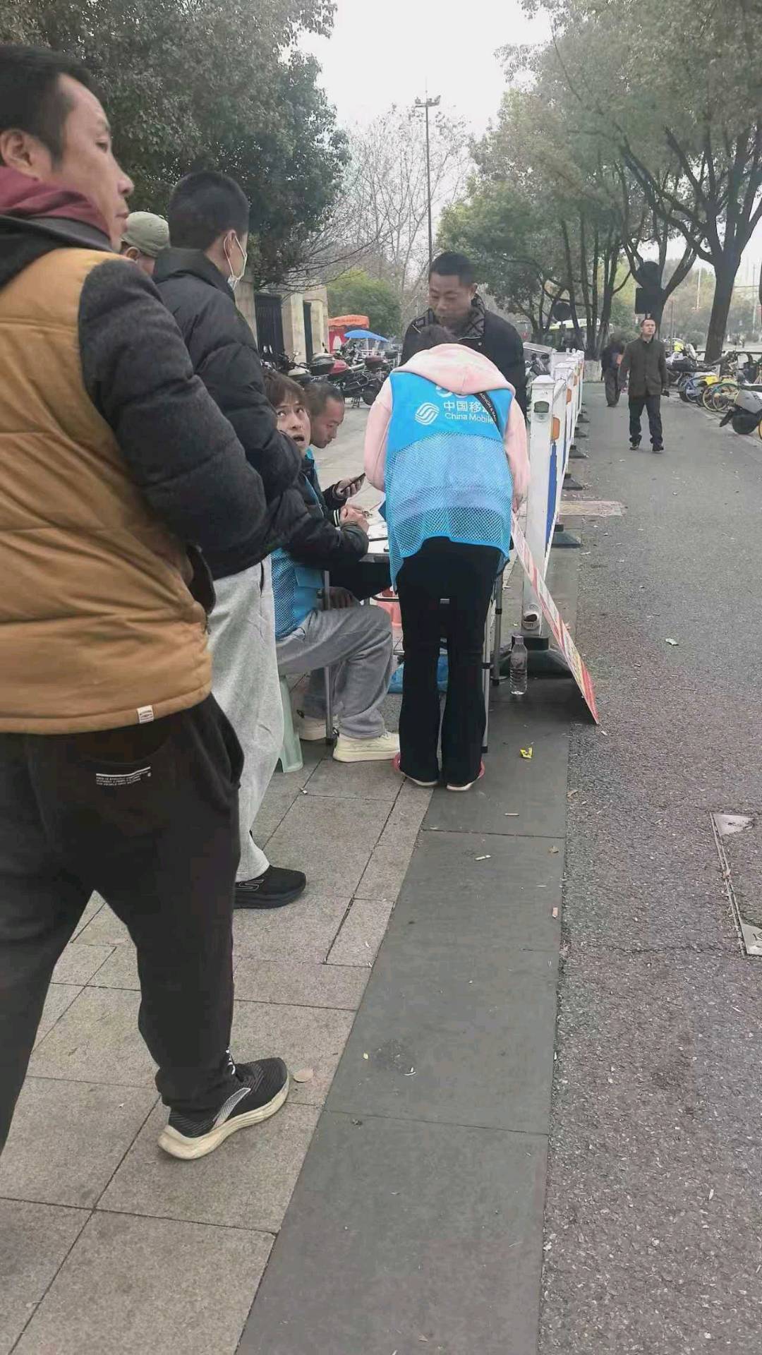 洪长忠其他供需移动电信线下开卡