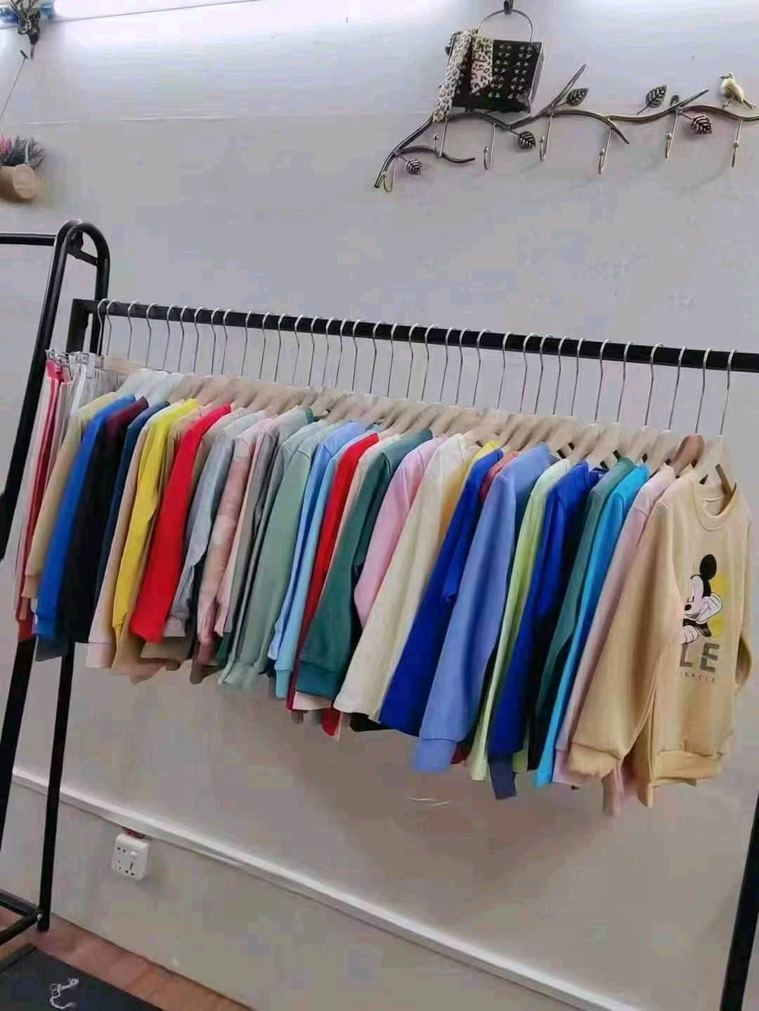 闫先生品牌货源提供女装尾货