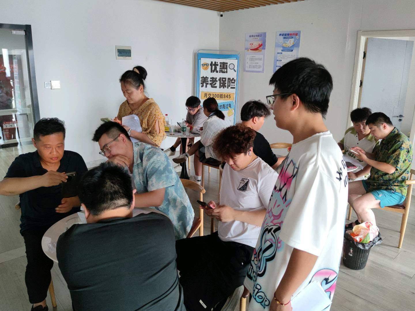 卢凯伦找合伙人app拉新，app下载可合作，可兼职，全程免费不收取一分钱