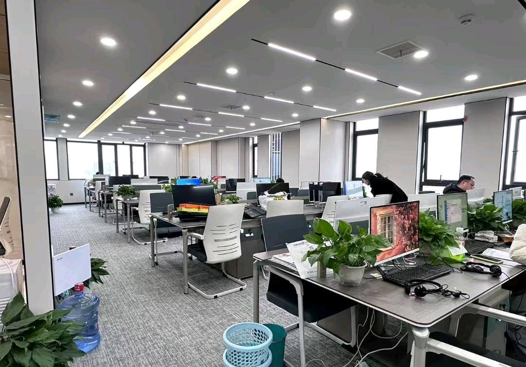 刘先生海外短视频搬砖，有电脑就可以做，日结，全程免费