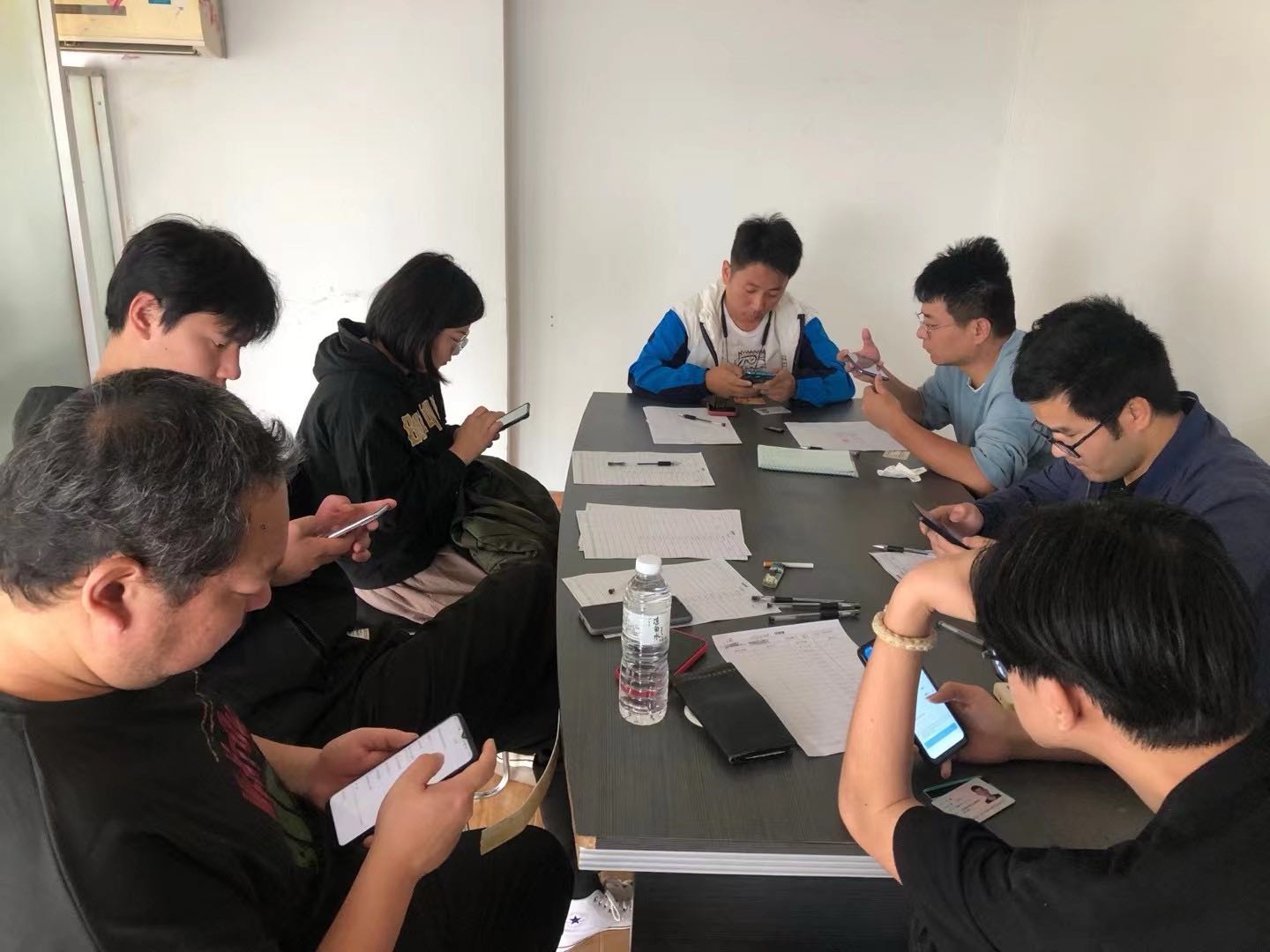韩先生找合伙人APP拉新轻资产项目，一手渠道，全程陪跑，零佣金合作。