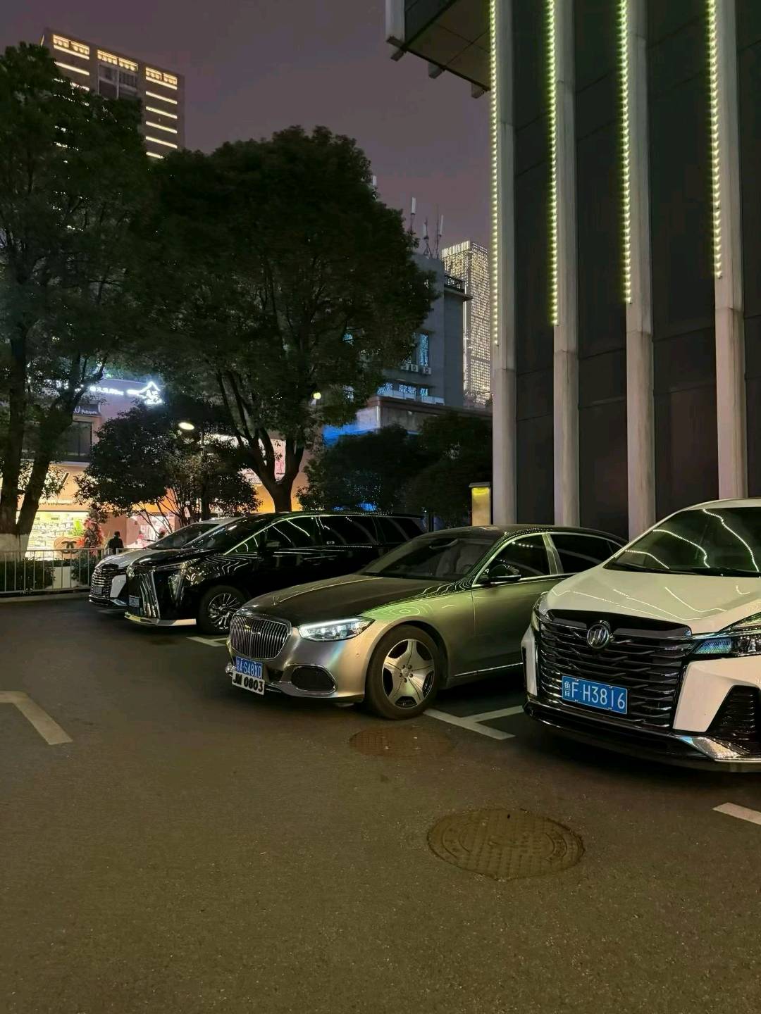 杨亮找合伙人金子Ai搬砖｜支持测试可实地考察｜轻资产项目｜复制分公司｜学生兼职勿扰