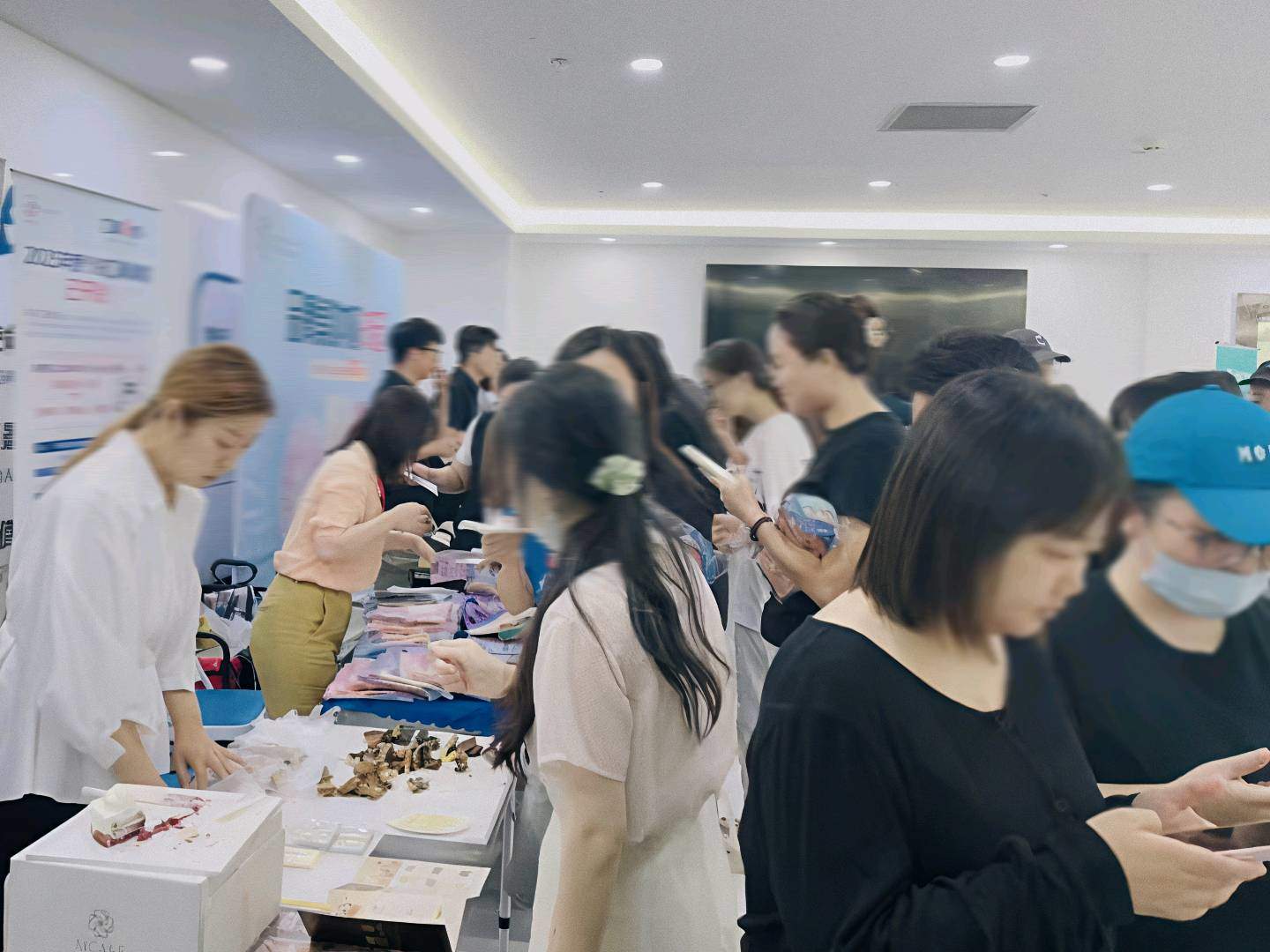 牛女士上海集市活动，寻求品牌合作