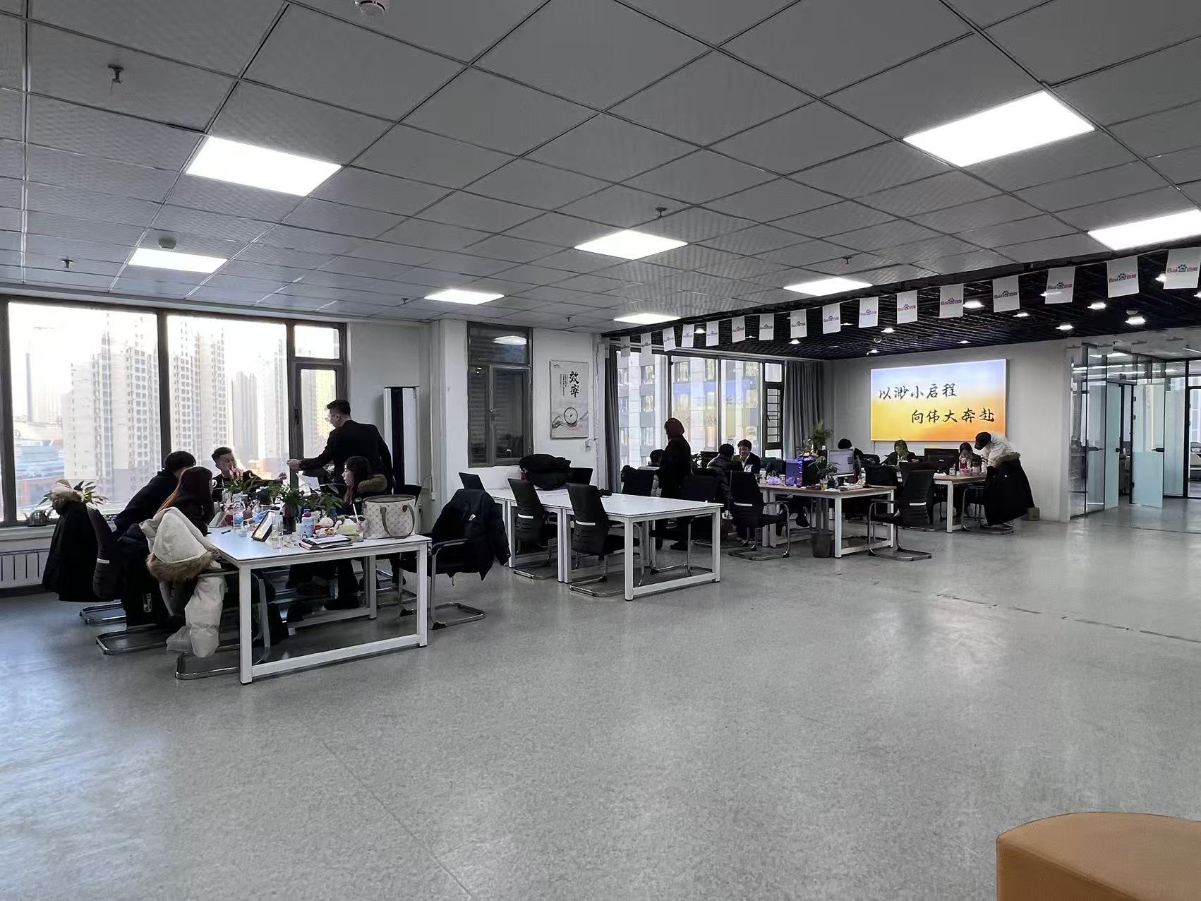 邹先生找合伙人新兴冷门赛道！好上手！在家即可做！单人当日利润*