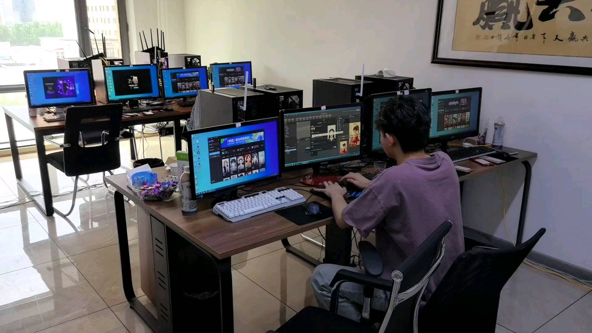 张龙抖音特xiao师  有电脑才能做  居家兼职