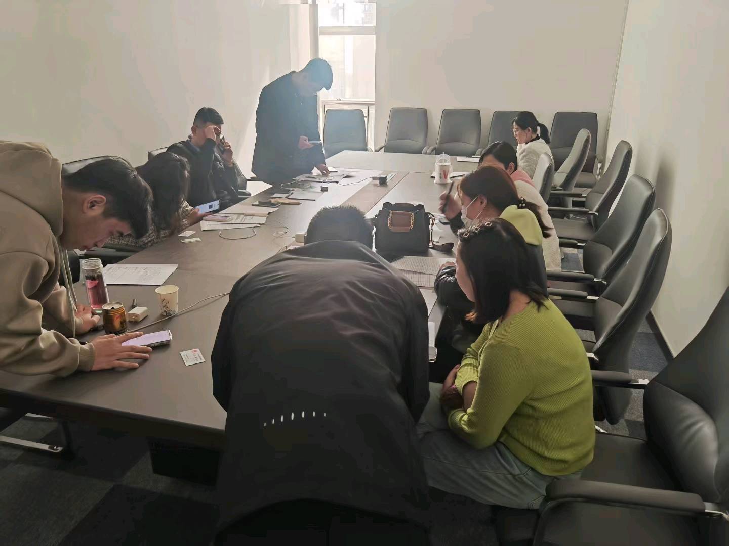 刘先生找合伙人