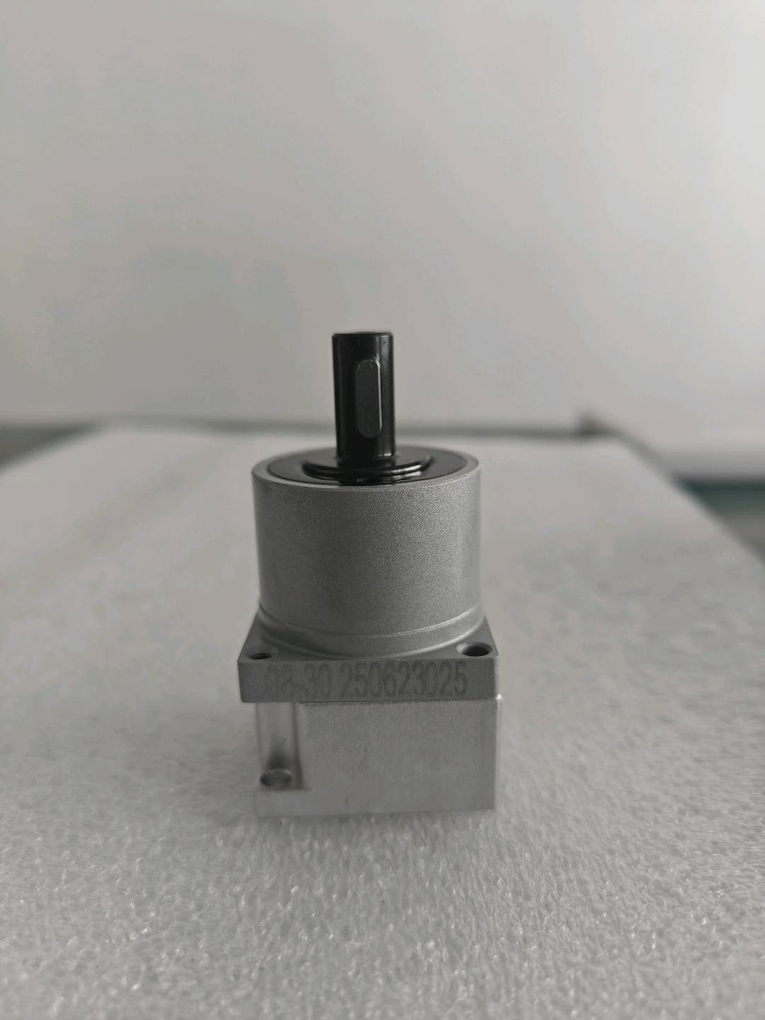 张先生品牌货源寻找需要谐波减速机的厂家或企业,国产品牌,厂家直销,可线下考察