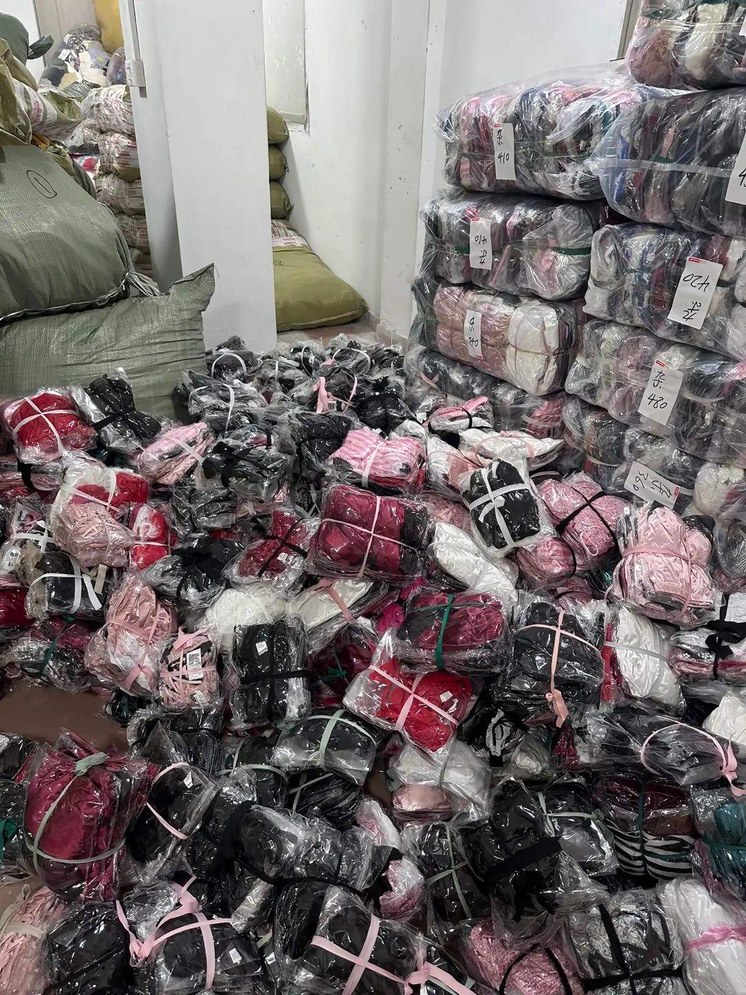 翁先生品牌货源情趣行业 橙人性用品开店