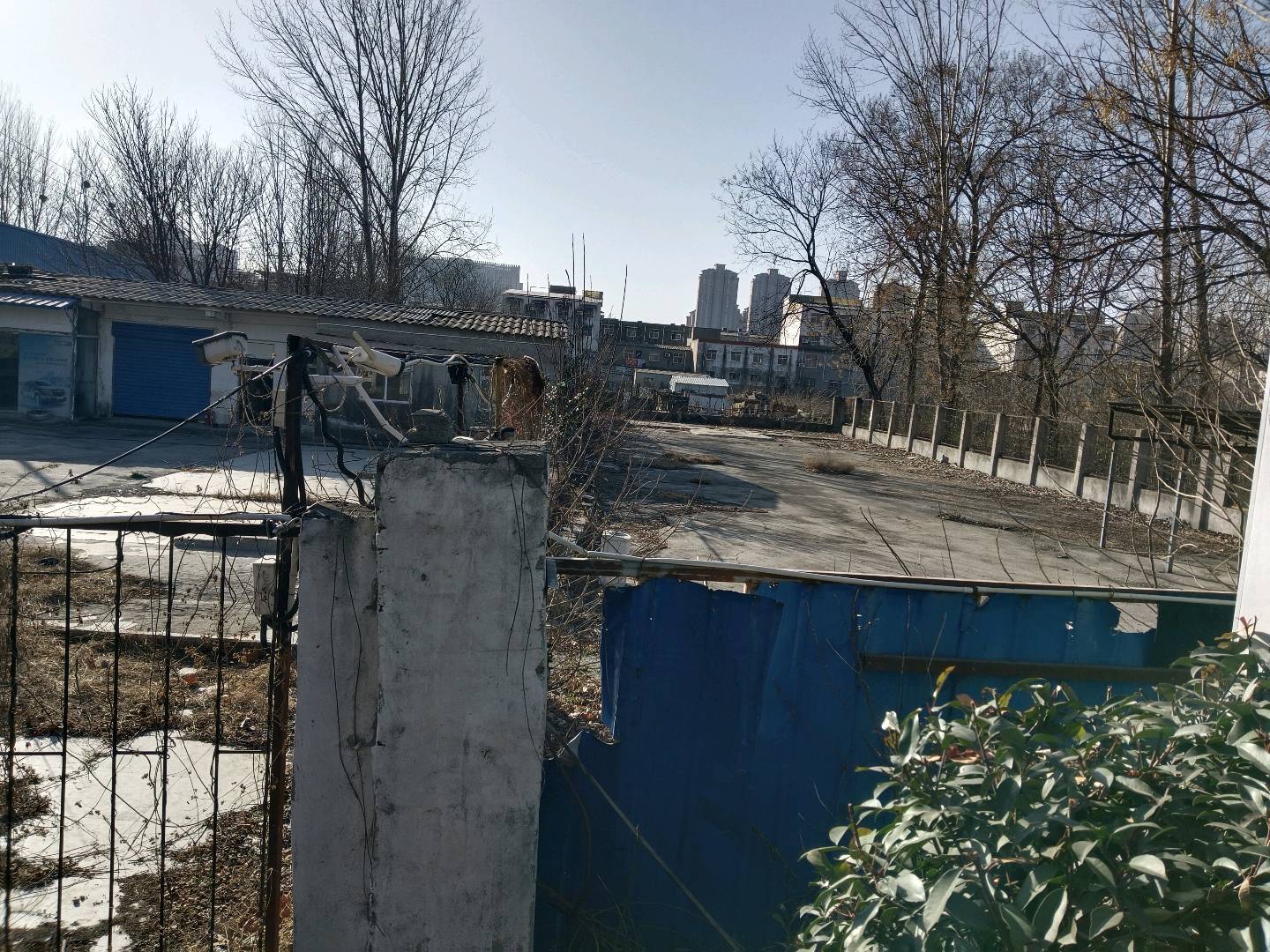 宋利兵找合伙人占地12亩的4S店，改造成超市