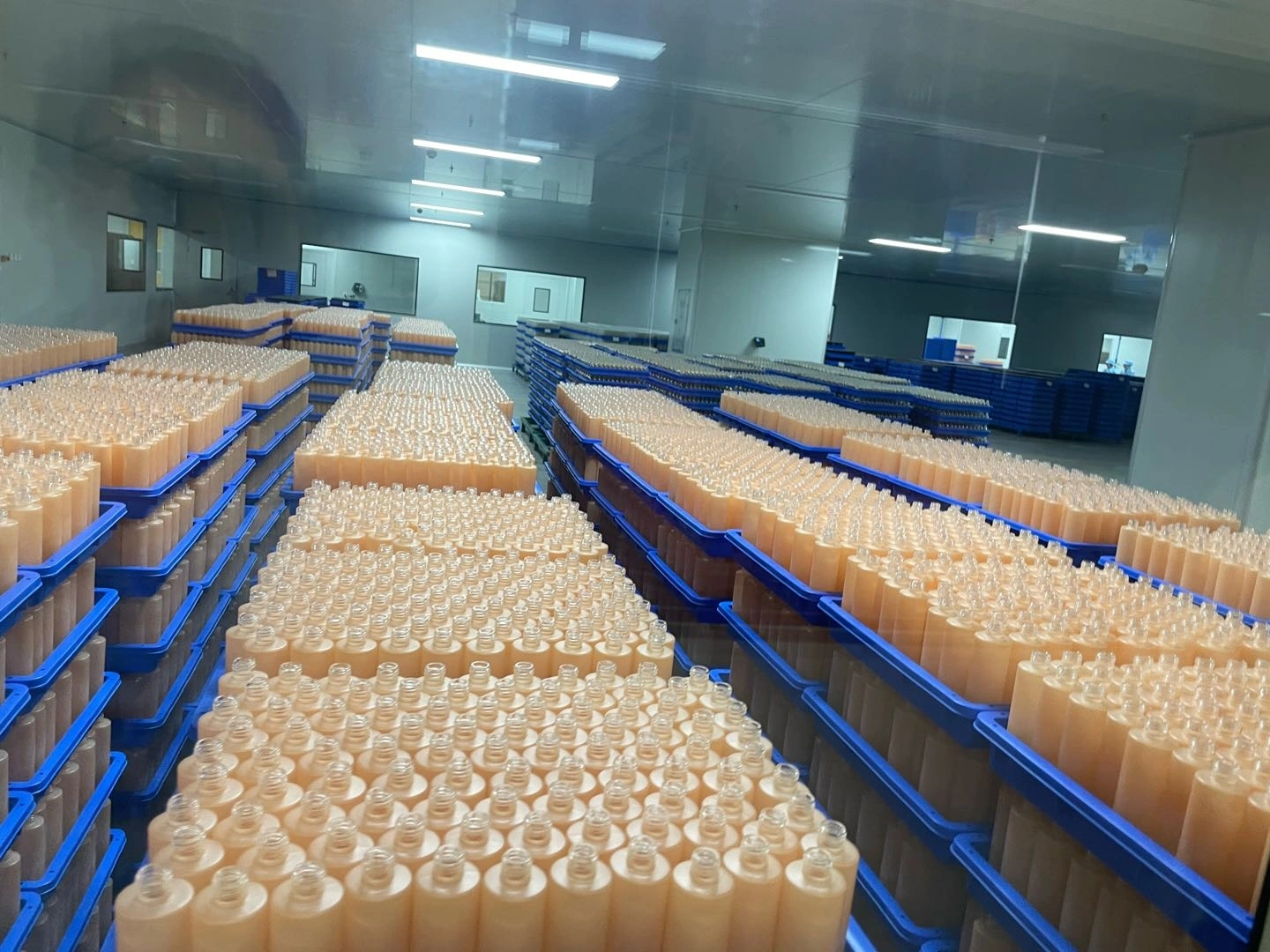刘先生品牌货源提供国产化妆品货源,寻求线上线下销售渠道