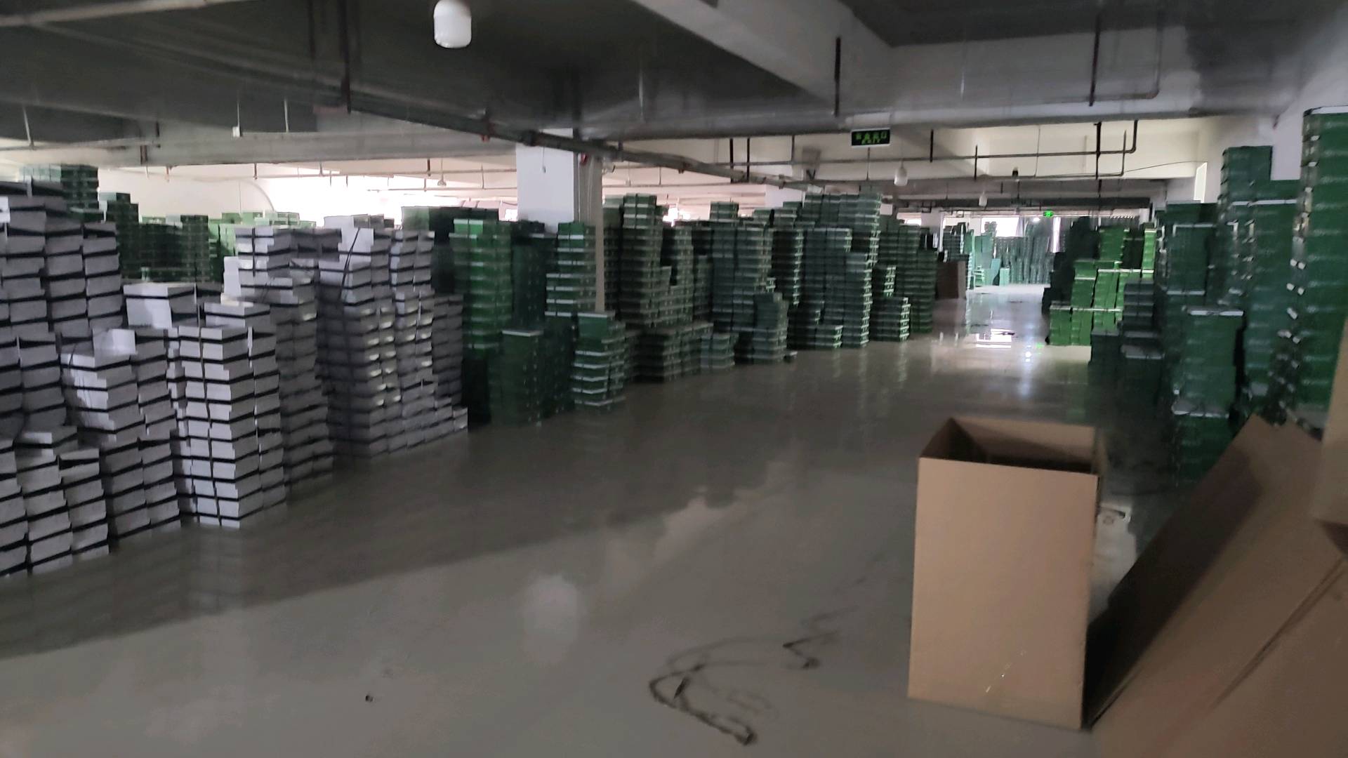 陈天品牌货源一手女鞋代工厂直供,主播/电商合作一件代发