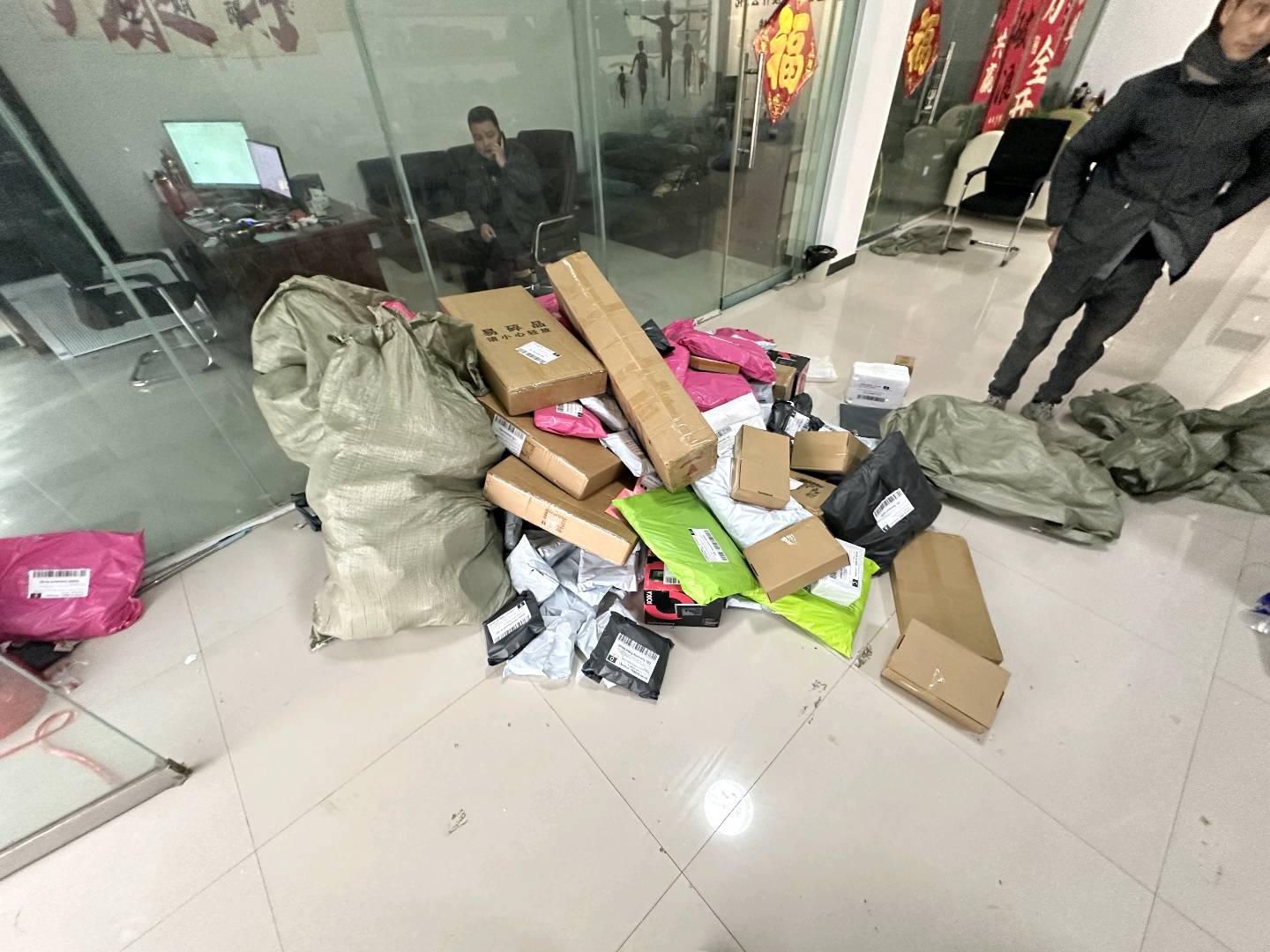 李绘风俄罗斯跨境电商，单人熟练后可做到*可量化提升