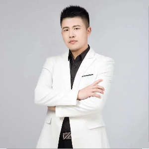 u客直谈实名认证董起源