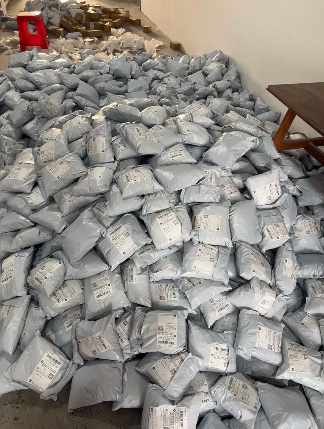梁双双300多万SKU 拼多多/抖音小店，0收费0基础可带，利润你90%
