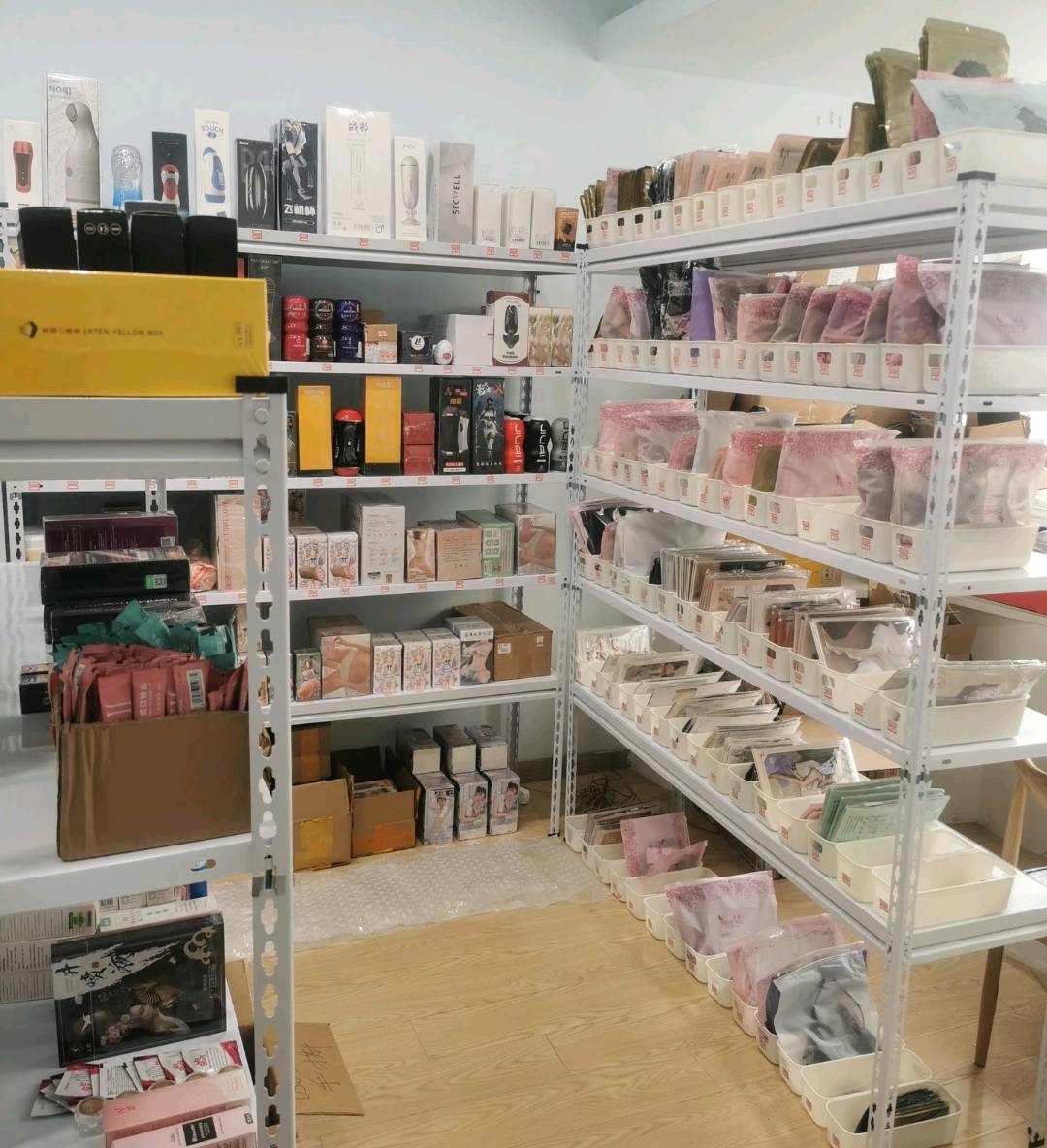 李先生找合伙人无人零售赛道-在美团开店-厂家扶持-公司时刻帮你运营-营业额可观有保障