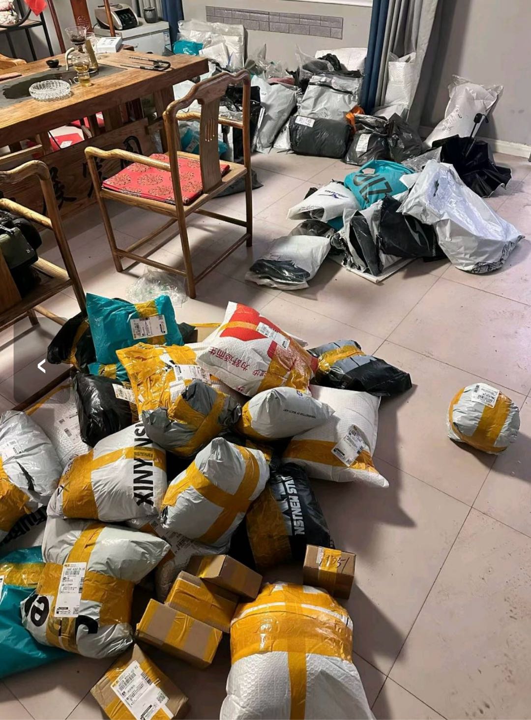 李先生其他供需在家拍拍照片一单50-100不限制单量 矩阵项目不开店不压货不直播