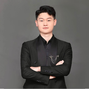 李先生