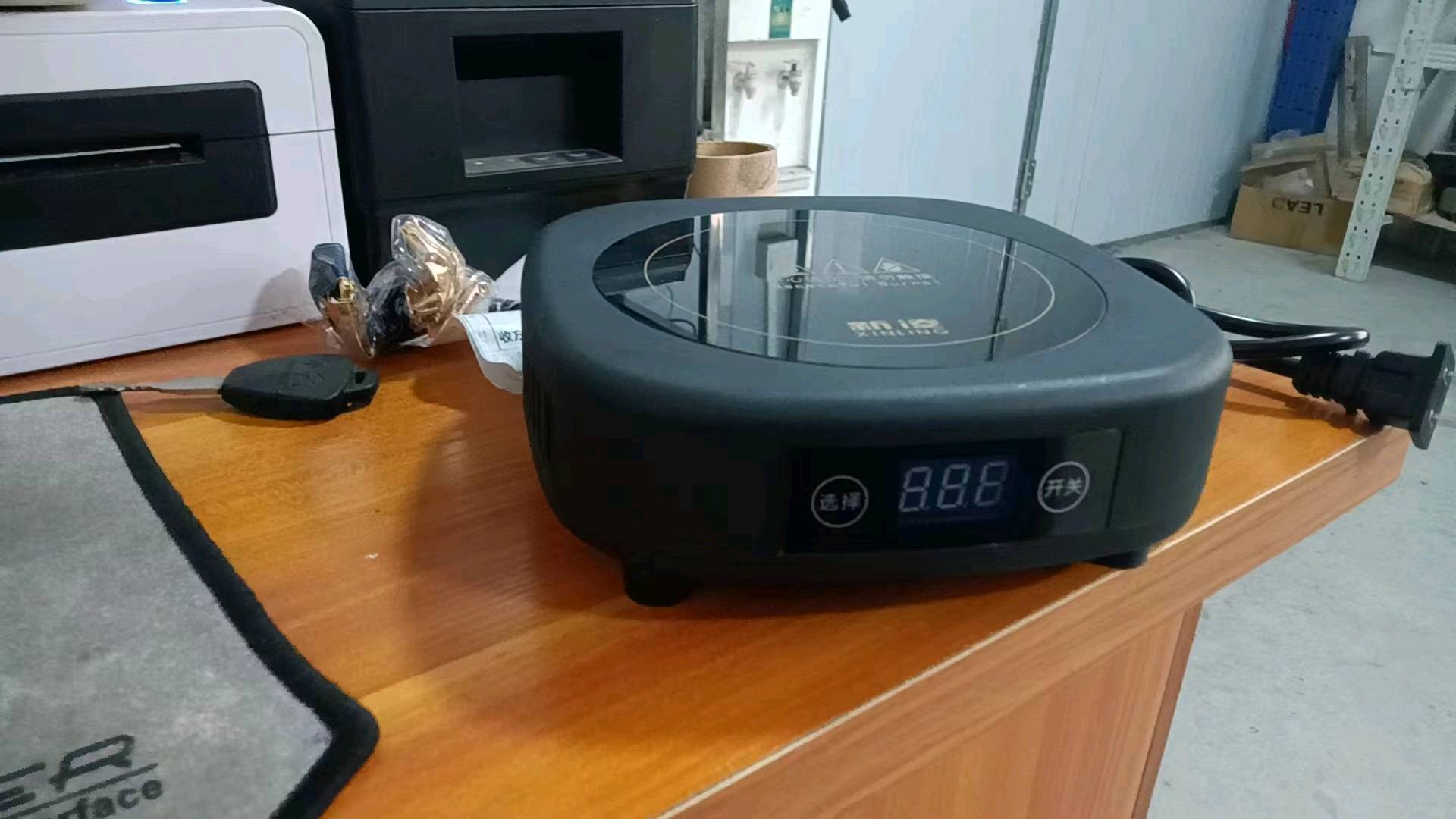 王先生品牌货源电陶炉厂家，一直给电商供货，价格直接低，一年质保，质量一，品质一