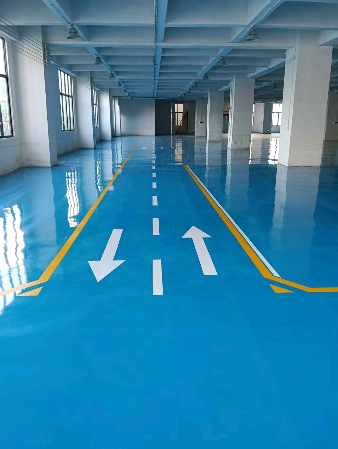 周彦群其他供需佛山专业环氧地坪施工  固化地坪定制   13年行业经验