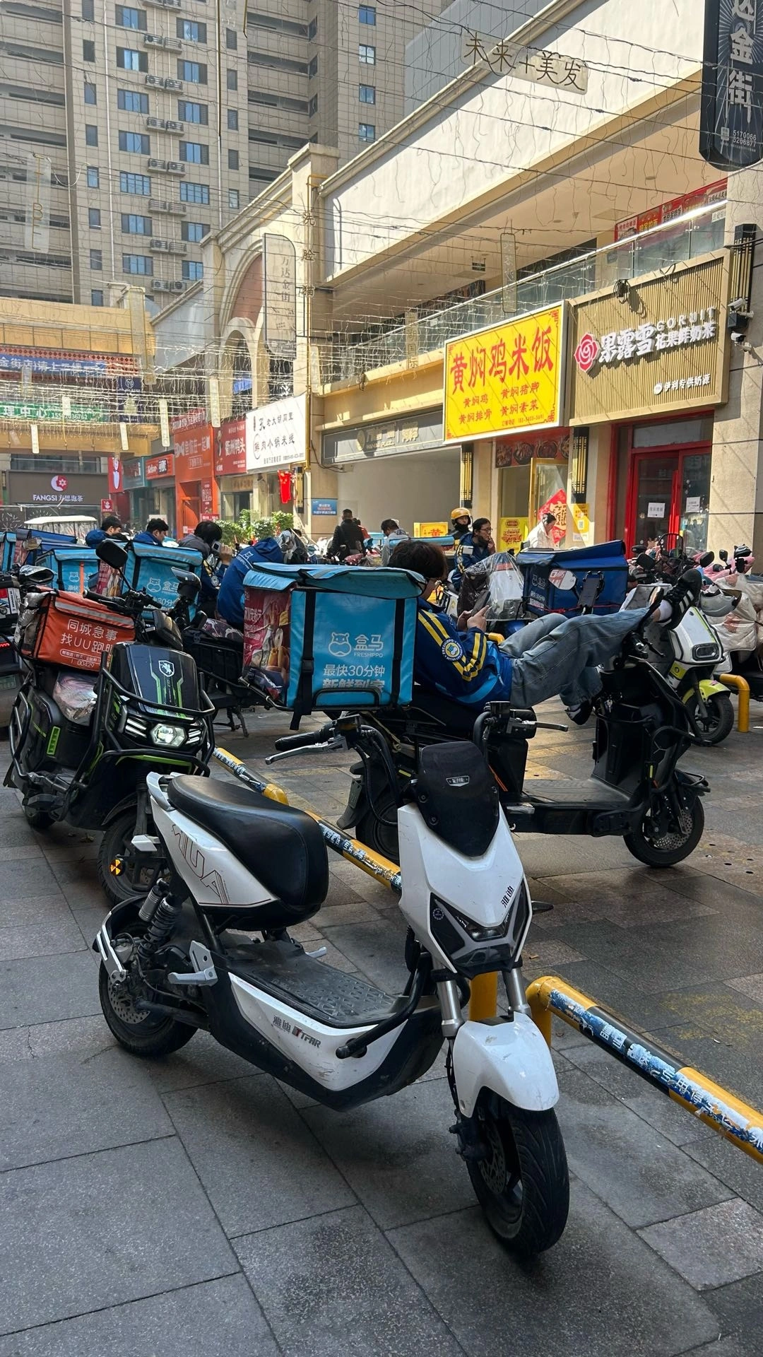 张女士找合伙人全国诚招租金合伙人