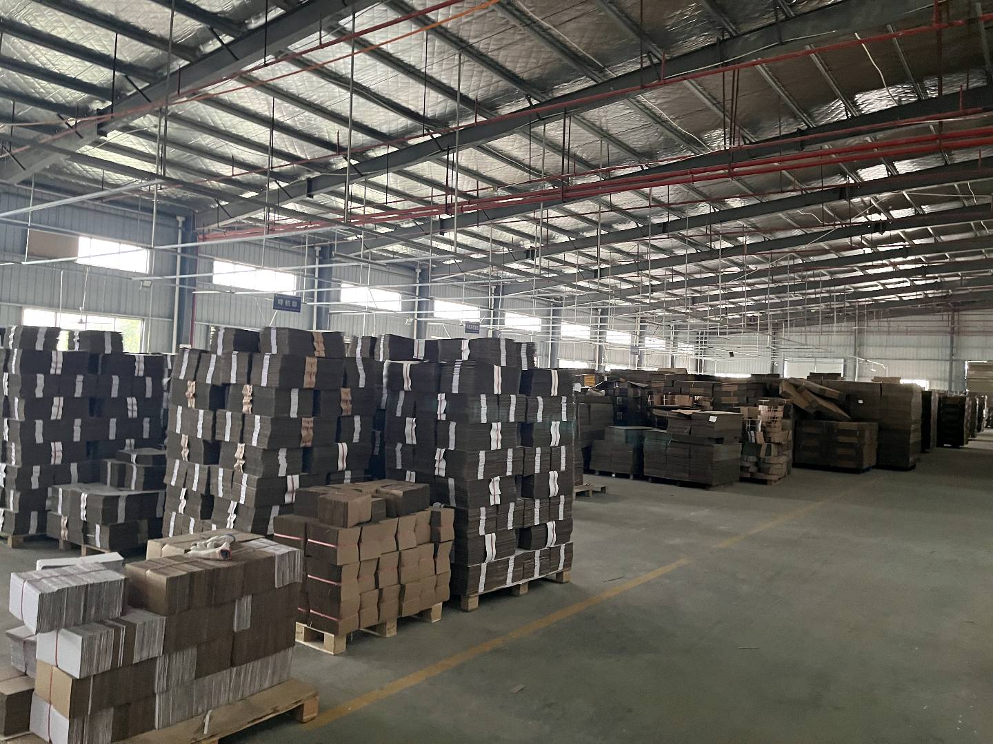 王先生纸箱纸盒厂家直销，品牌货源，保质保量，价格优惠
