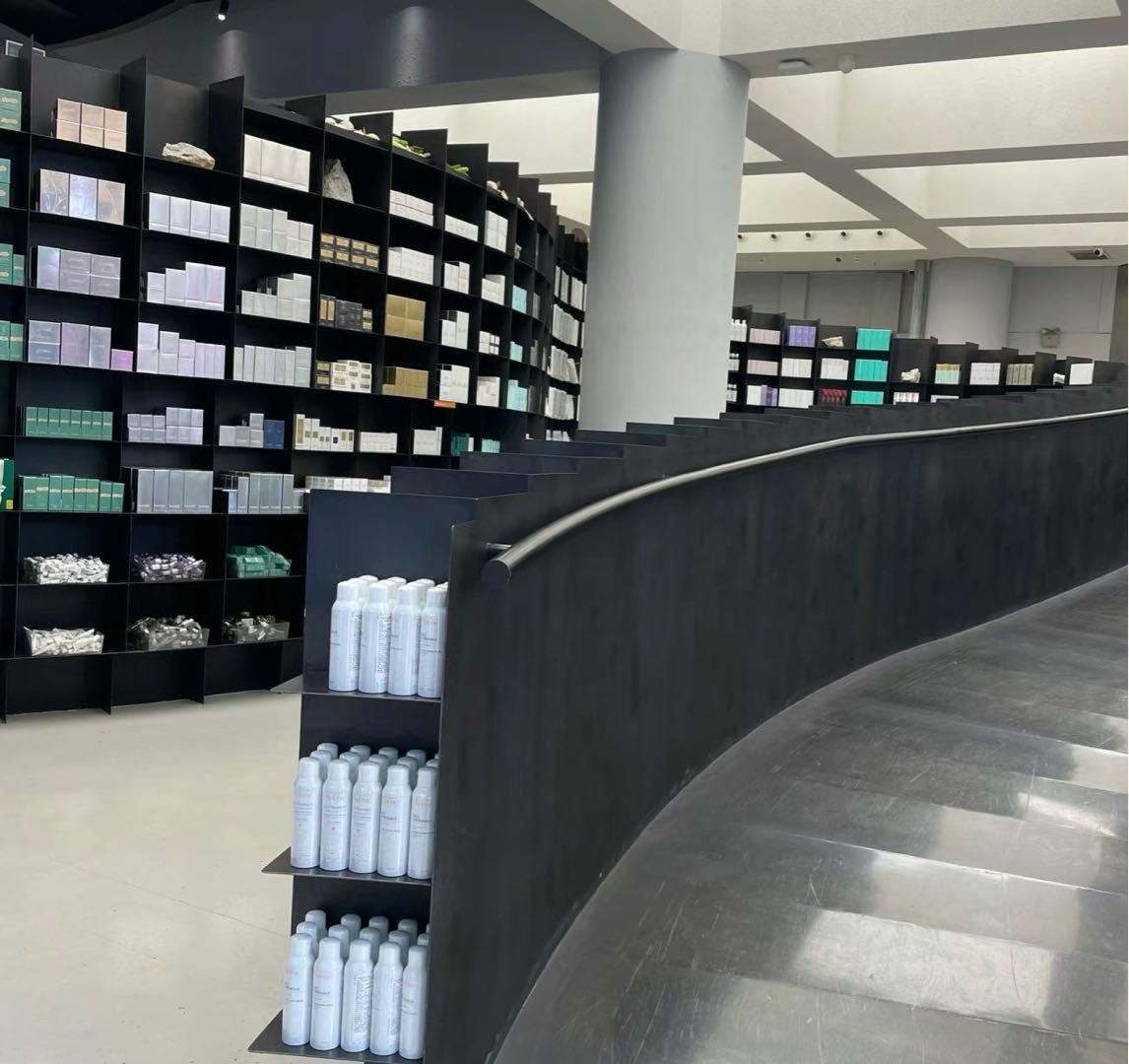 袁女士品牌货源国际一线品牌美妆 护肤品