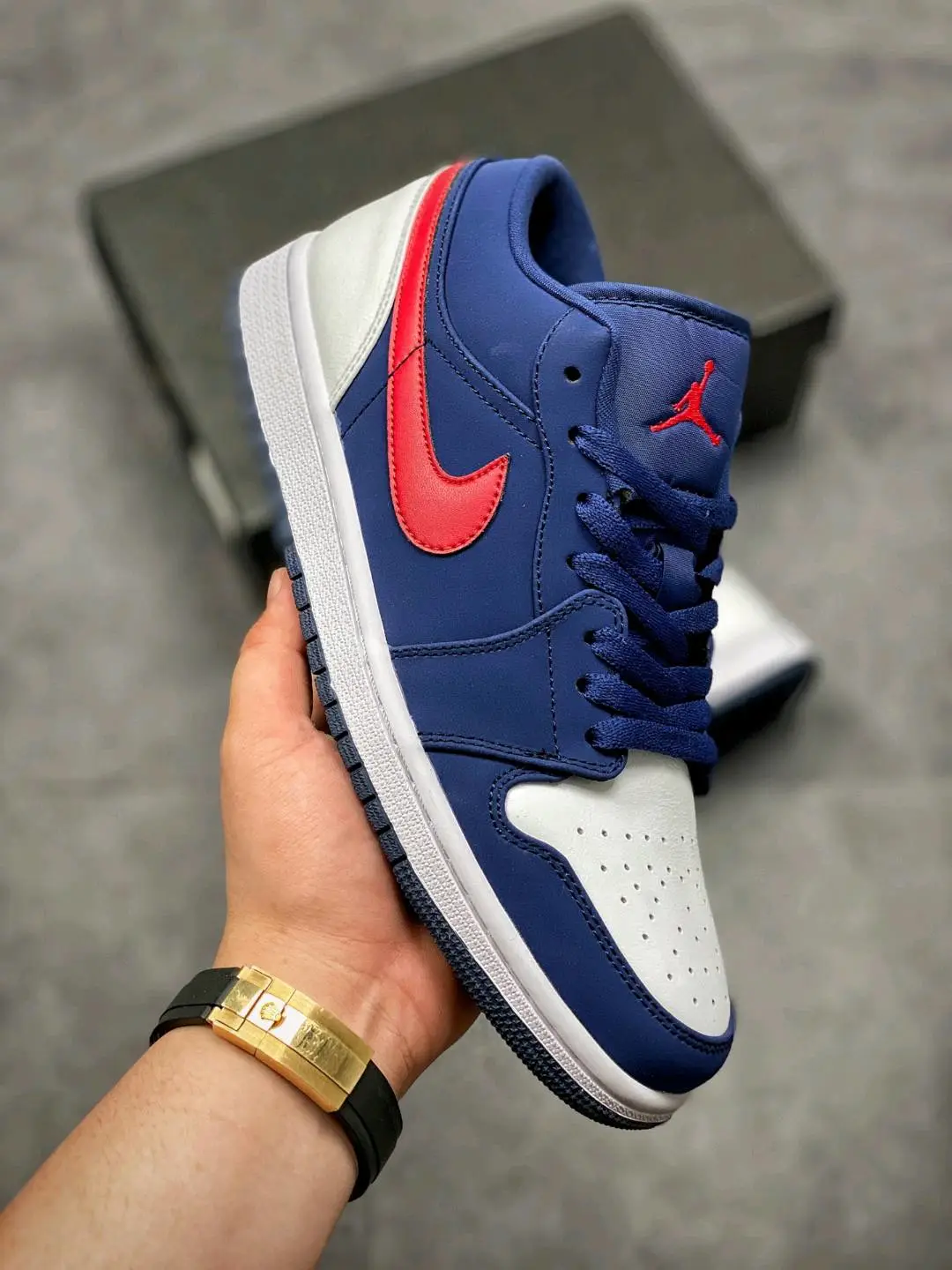 黄晓晖莆田潮鞋服饰包包供应商