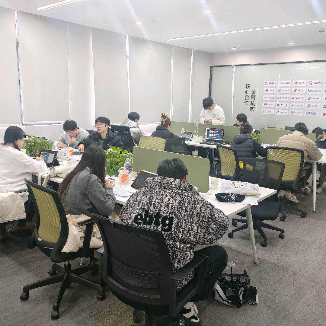 黄大海App拉新项目，门槛低，利润高，可现场实测产值。当天结算，项目兜底