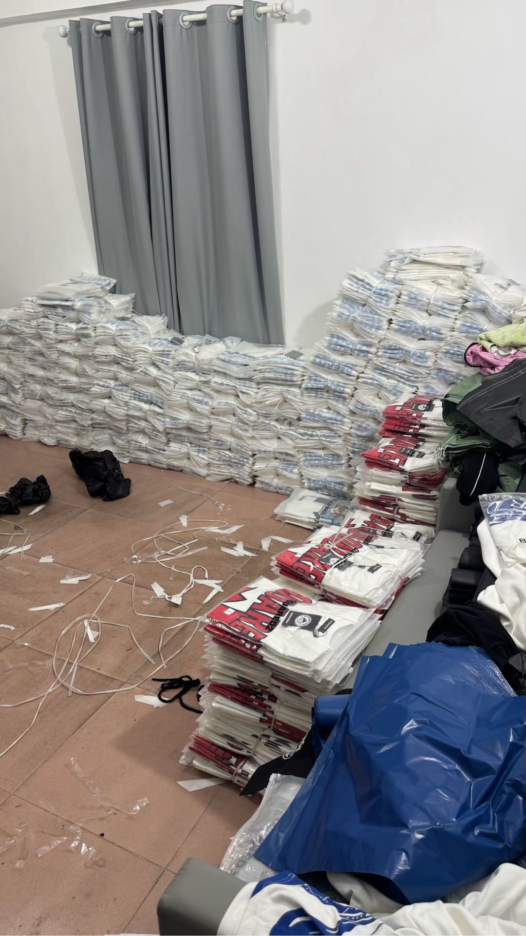 隋林志品牌货源优质供应链招代理，潮服潮鞋+知名美妆，一件代发，资质齐全